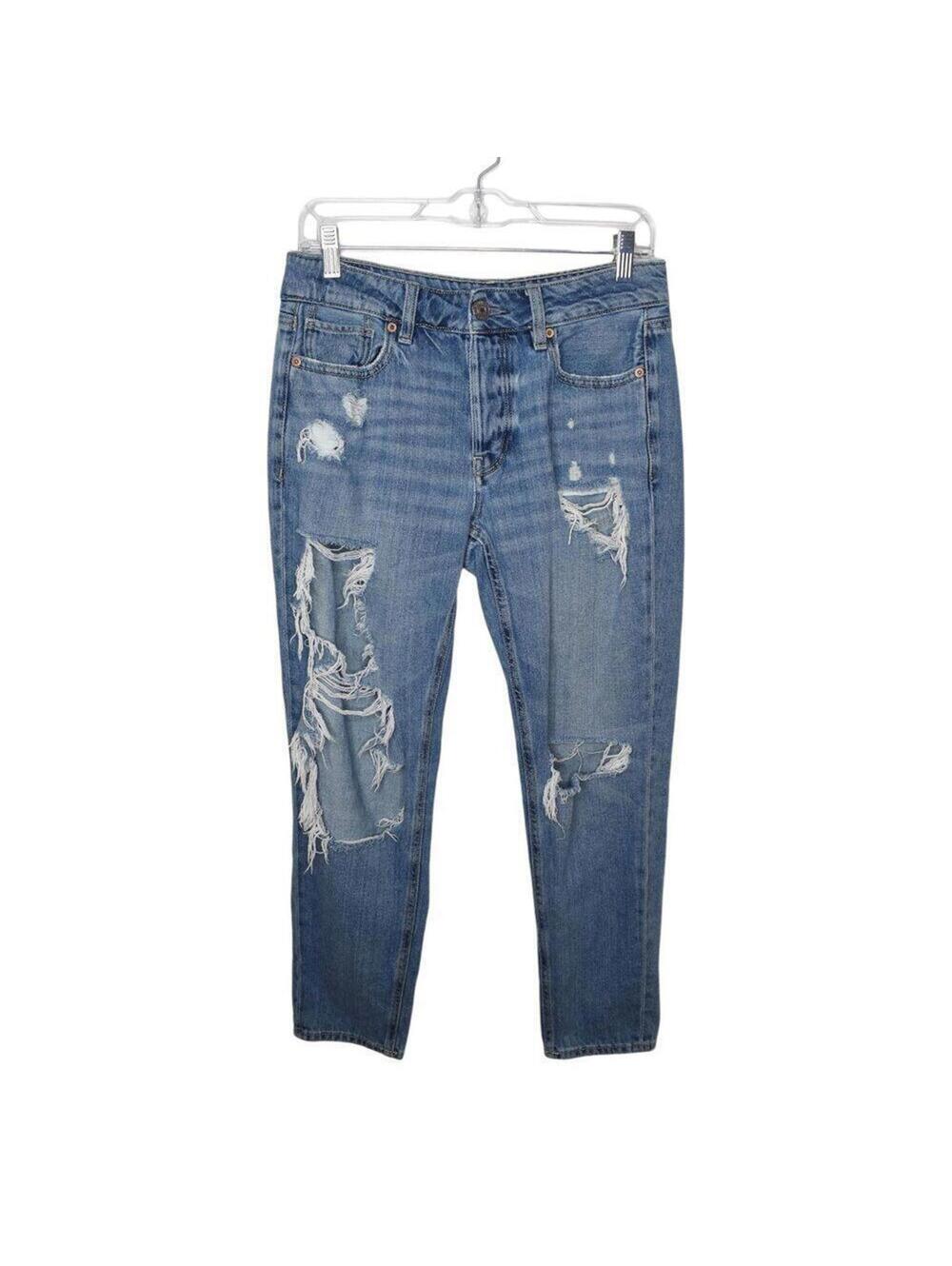 American Eagle Tomgirl Light Wash Distressed Blowout Knee Jeans Size 4